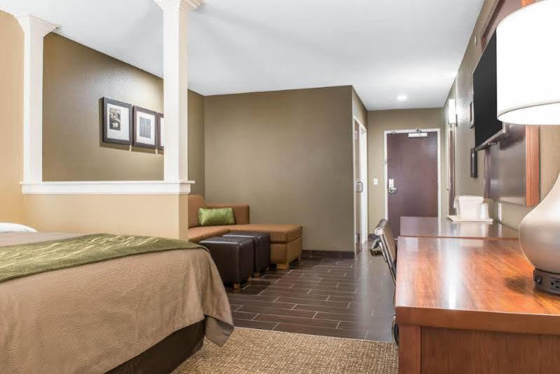 Comfort Inn & Suites Pittsburgh Exteriér fotografie